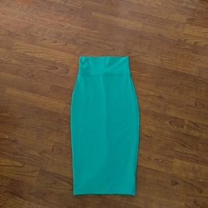 Bebe midi skirt green sz XXS